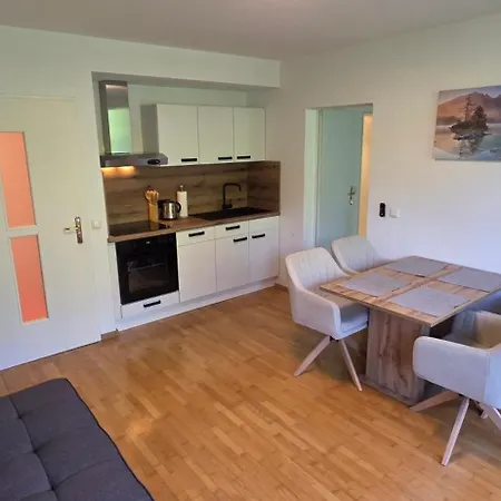 Apartment Zimnitzblick *